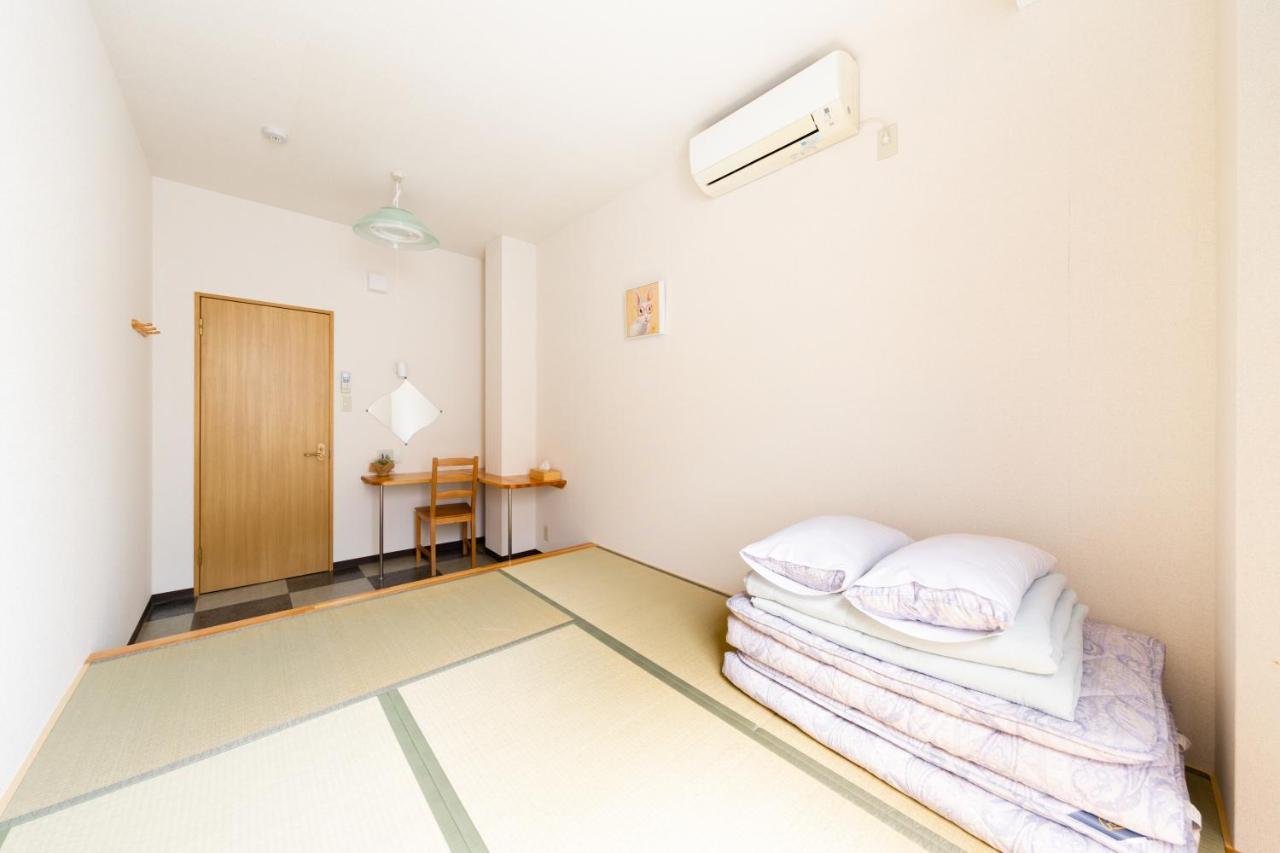 Yolee Guest House Идзумисано Экстерьер фото