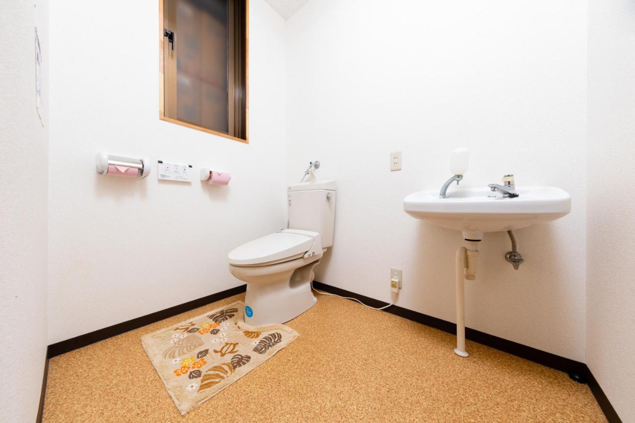 Yolee Guest House Идзумисано Экстерьер фото