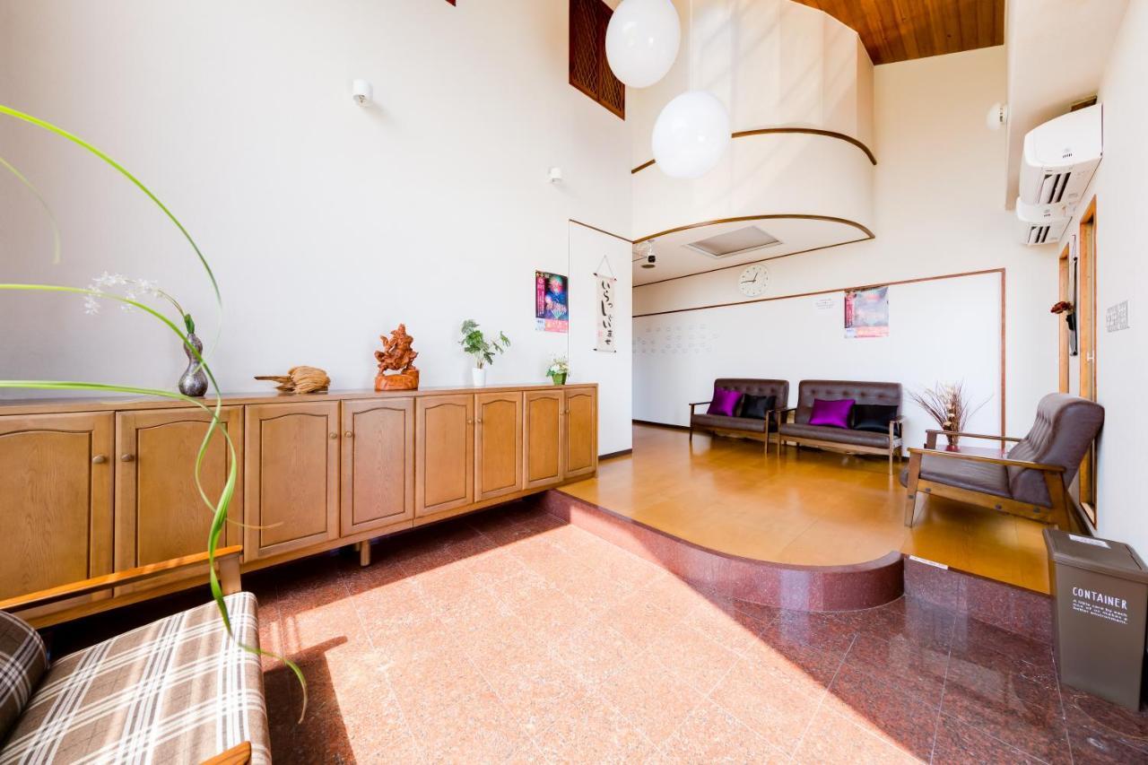 Yolee Guest House Идзумисано Экстерьер фото